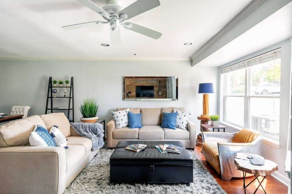 Photo of Livingroom in Rutledge Hill