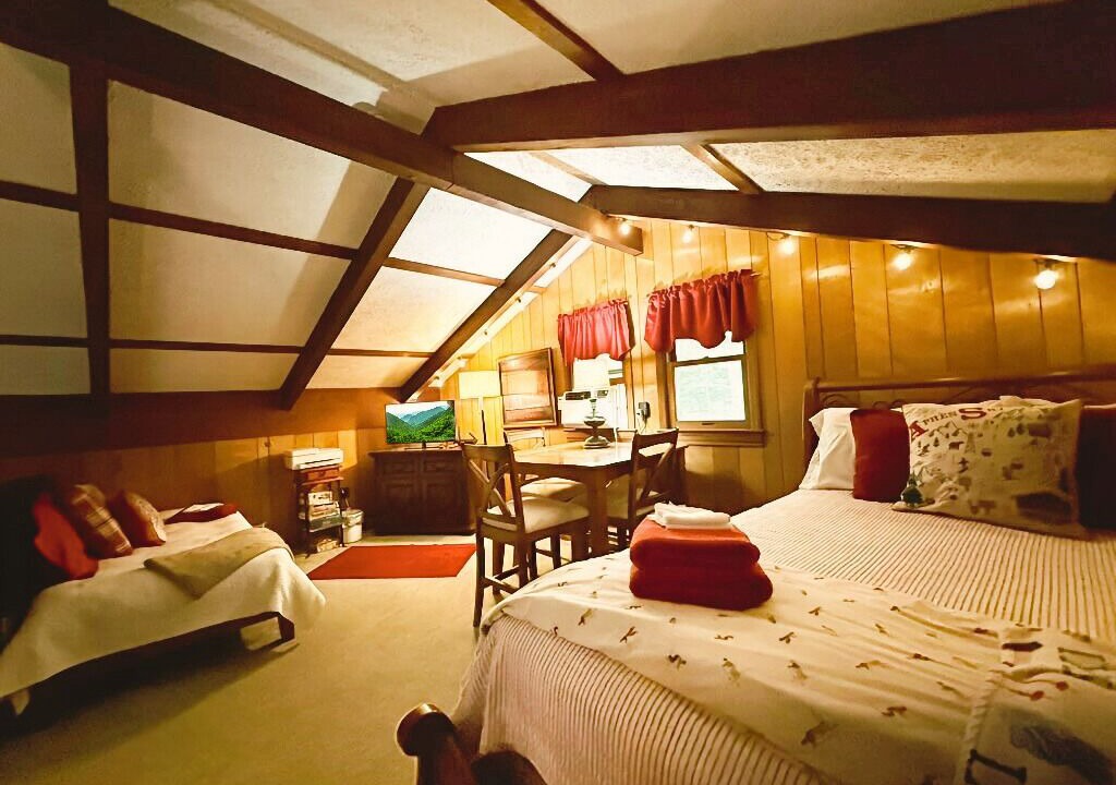 Photo of Bedroom in Charter Hills