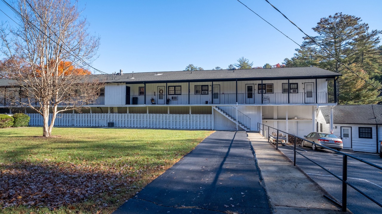 Photo of Outdoor in East Flat Rock