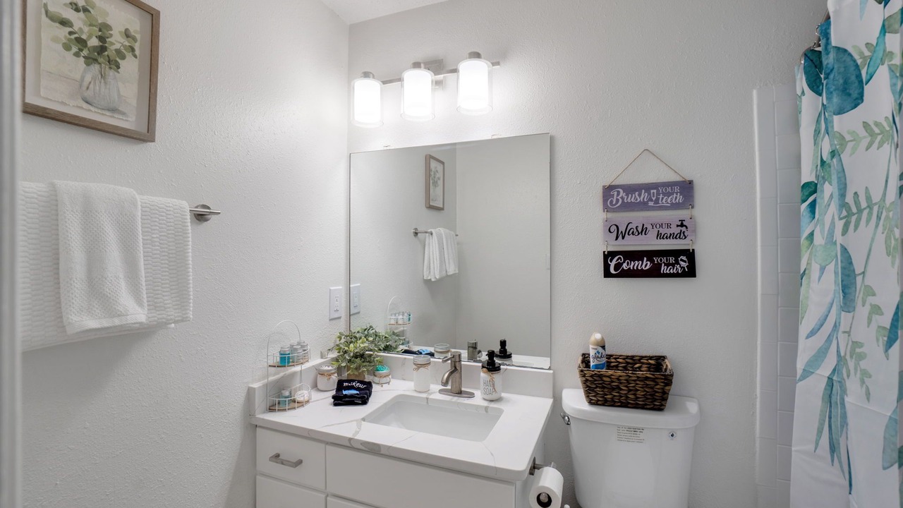 Photo of Bathroom in Beverly Woods