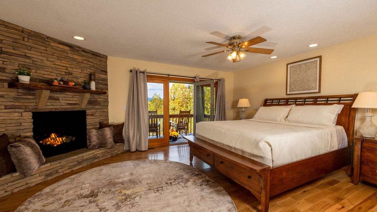 Photo of Livingroom in Murphy