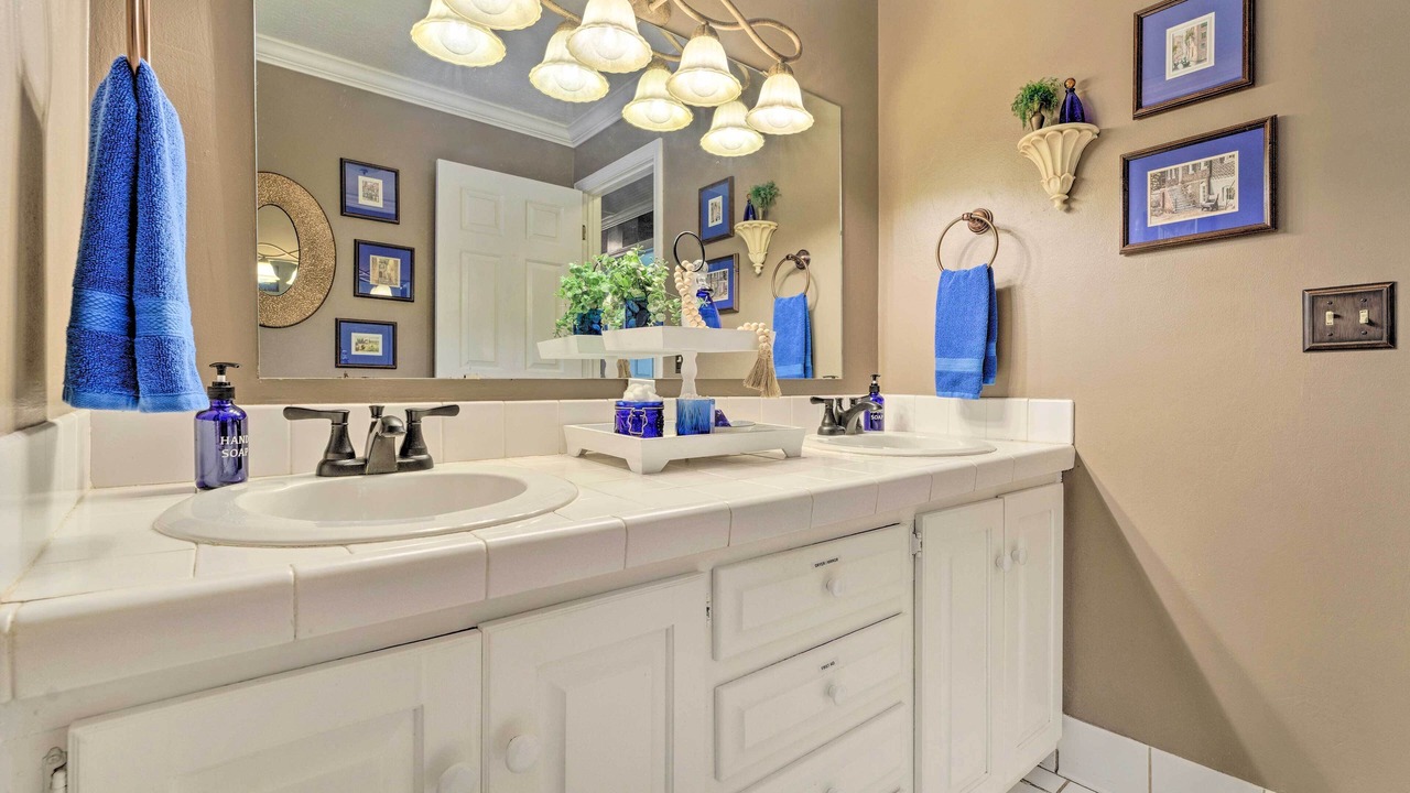 Photo of Bathroom in Dobson