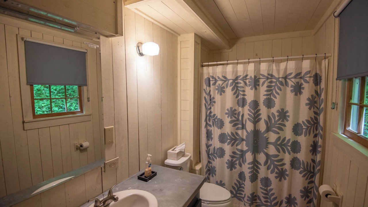 Photo of Bathroom in Warrensville