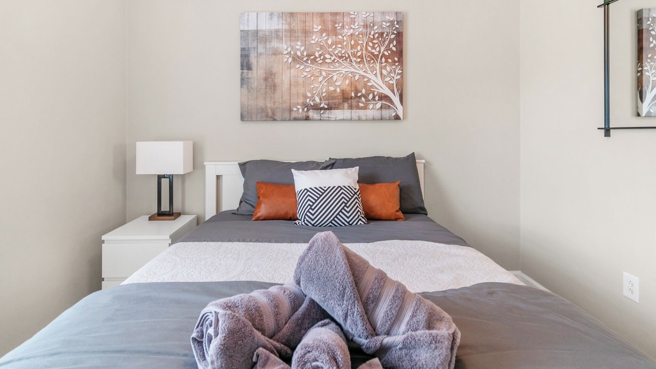 Photo of Bedroom in Pineville