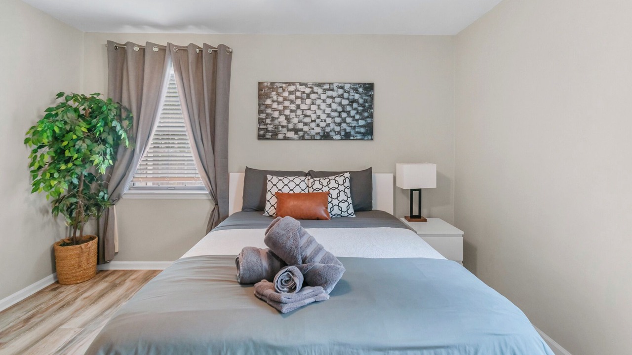 Photo of Bedroom in Pineville
