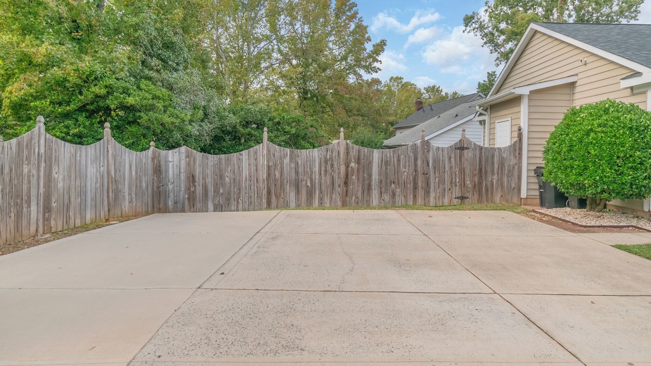 Photo of Outdoor in Pineville