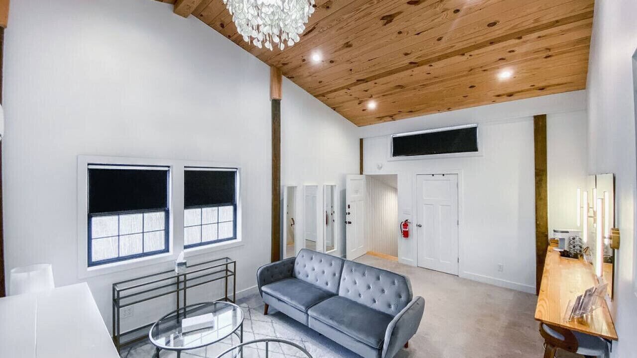 Photo of Livingroom in Mount Airy