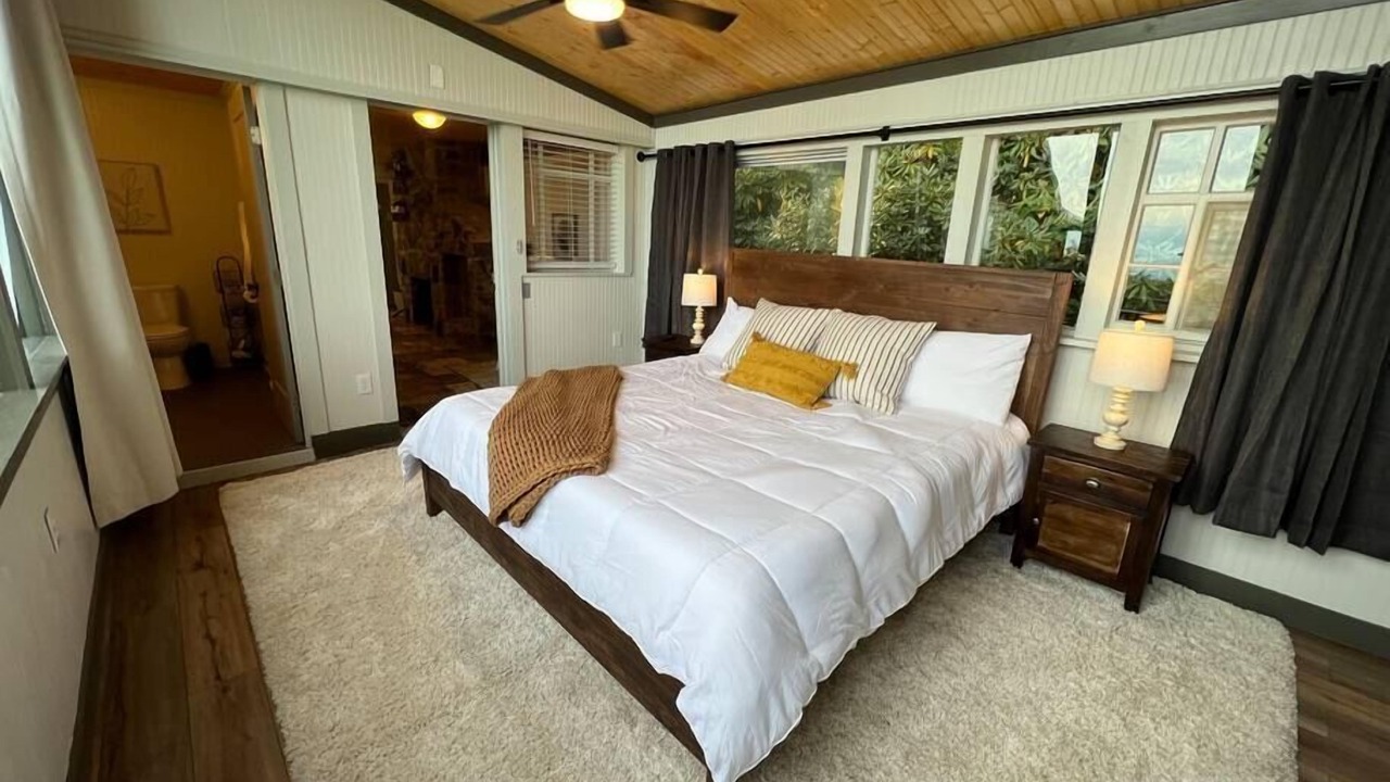 Photo of Bedroom in Apple Ridge