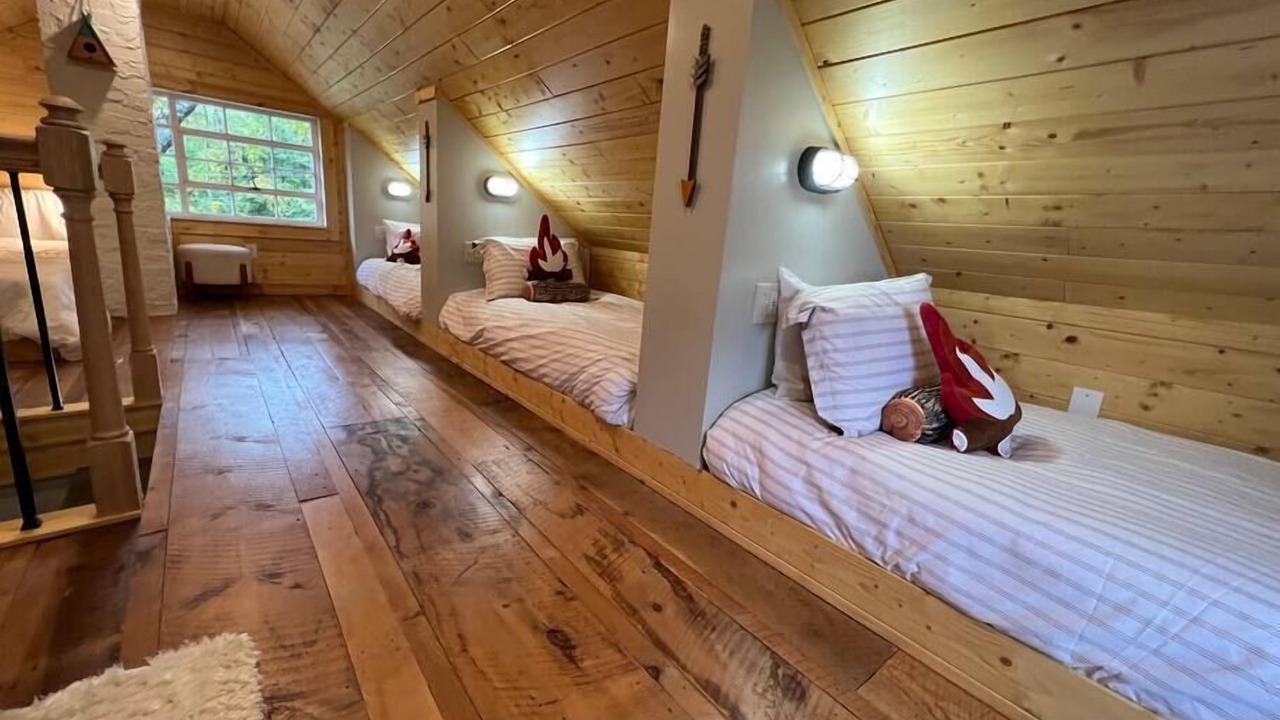Photo of Bedroom in Apple Ridge