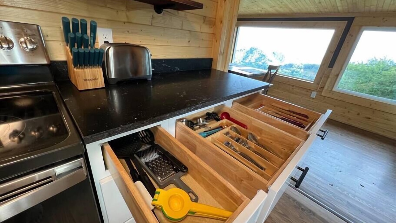 Photo of Kitchen in Apple Ridge