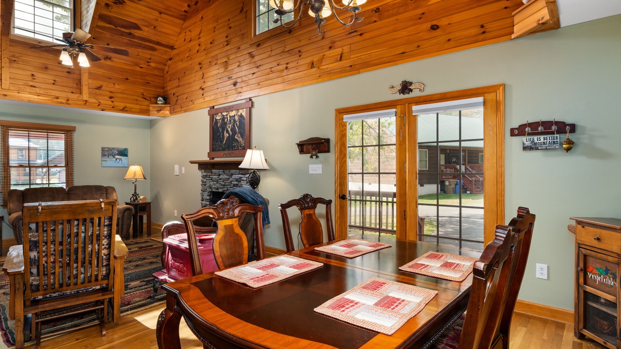 Photo of Bedroom in Valley Creek Run