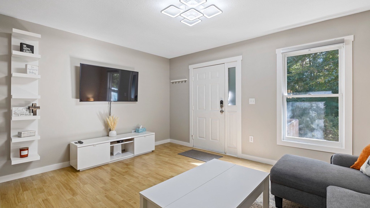 Photo of Livingroom in Asheville