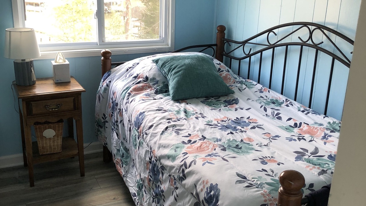 Photo of Bedroom in Wildwood Point