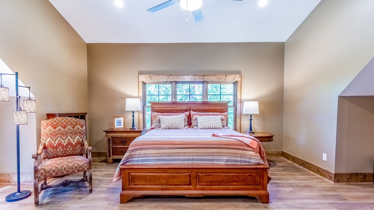 Photo of Bedroom in Glenville