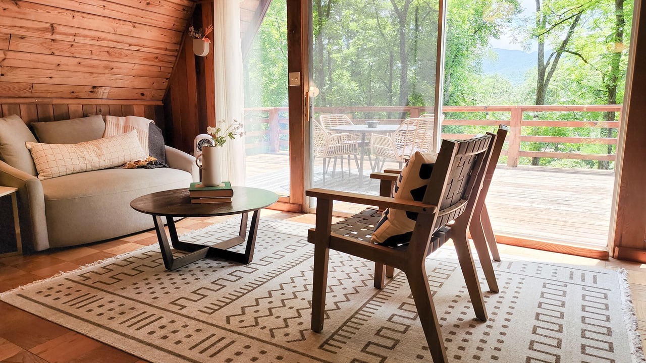 Photo of Livingroom in Sylva
