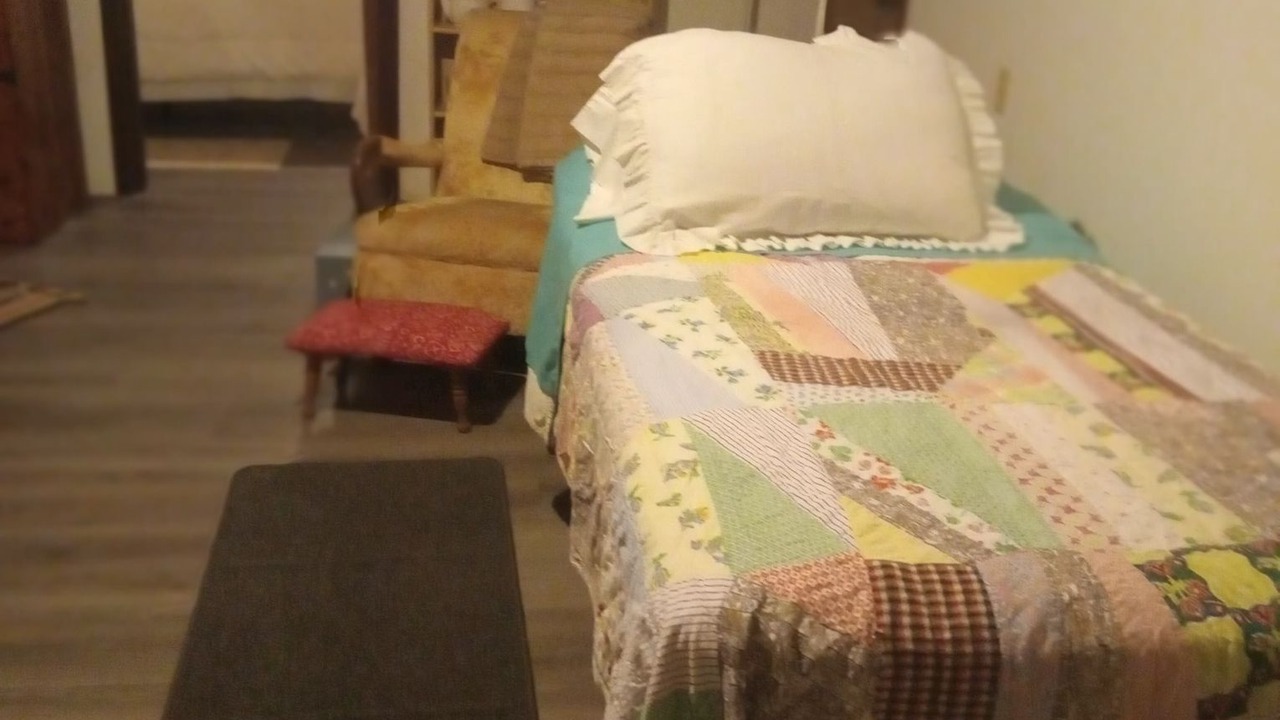 Photo of Bedroom in Robbinsville