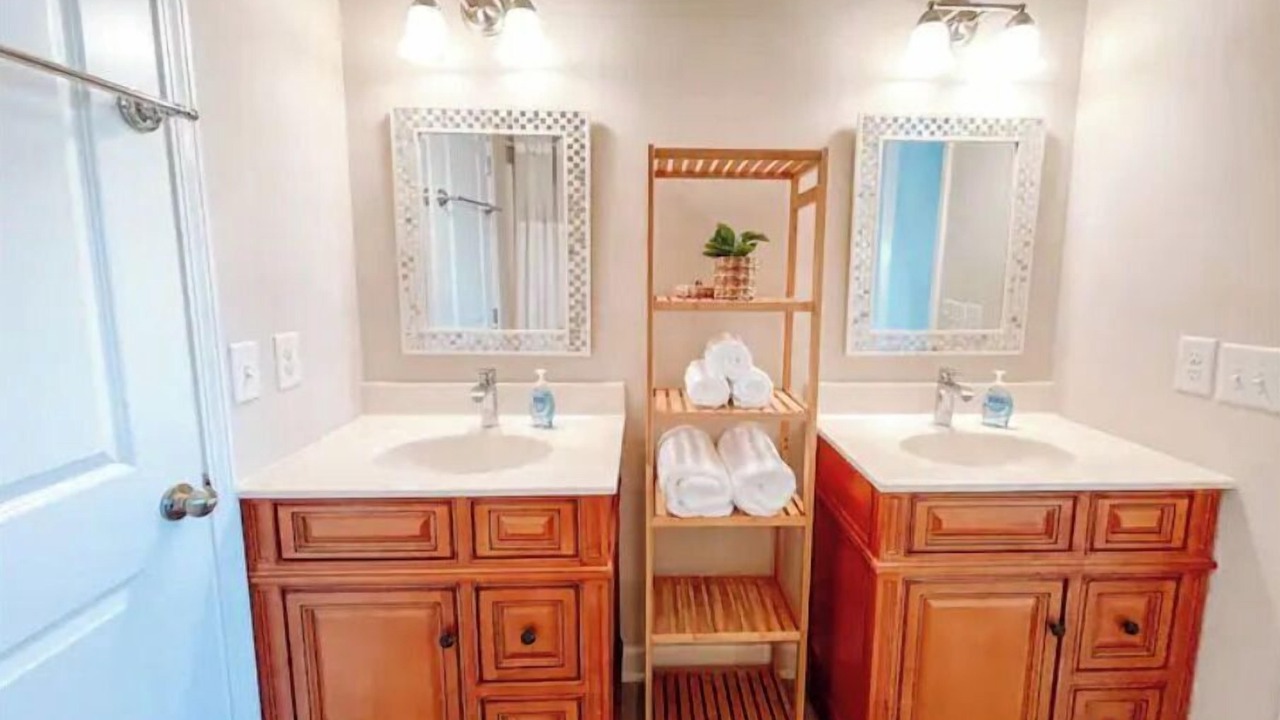Photo of Bathroom in Ocean City Beach