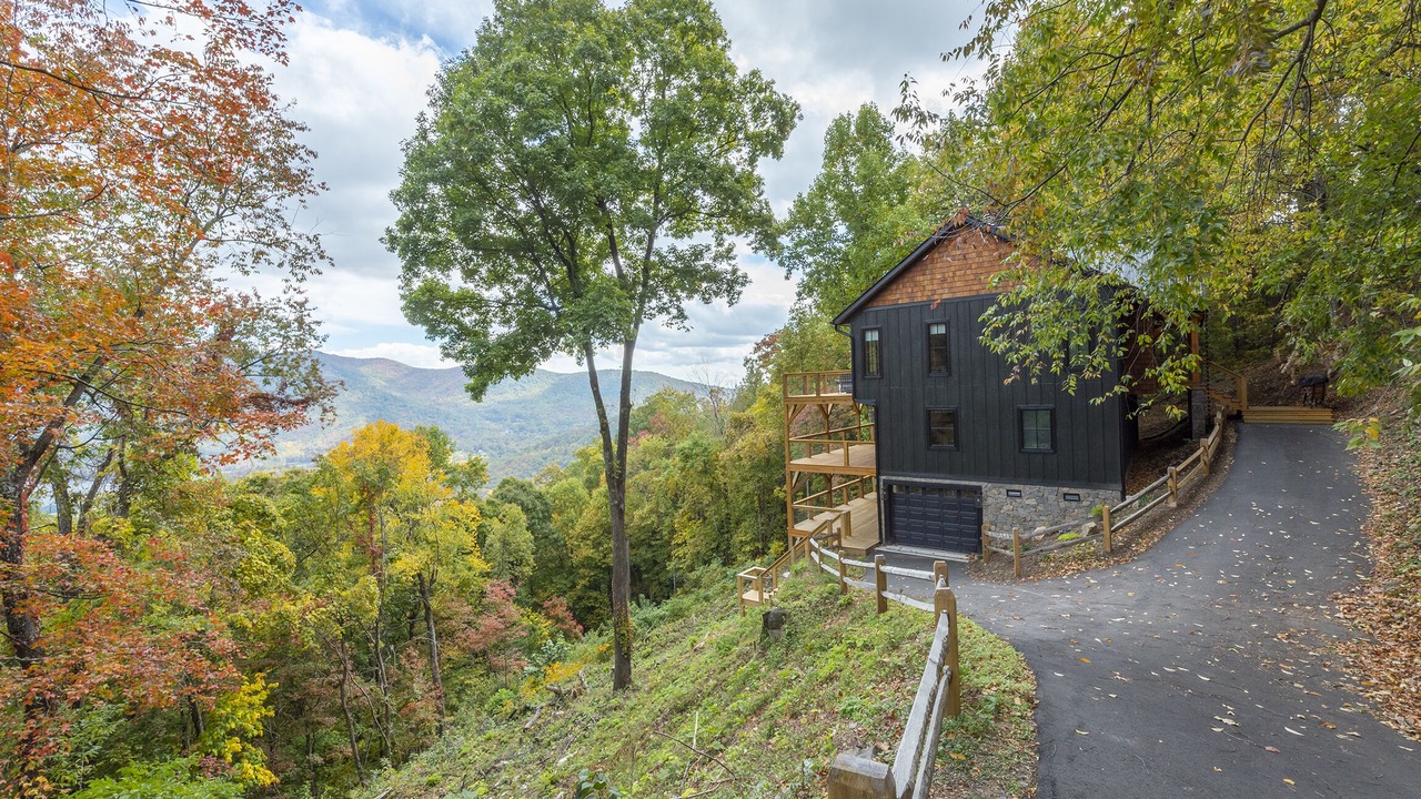 Photo of Outdoor in Laurel Ridge