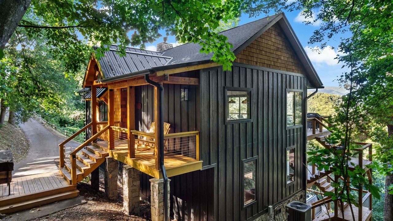 Photo of Outdoor in Laurel Ridge