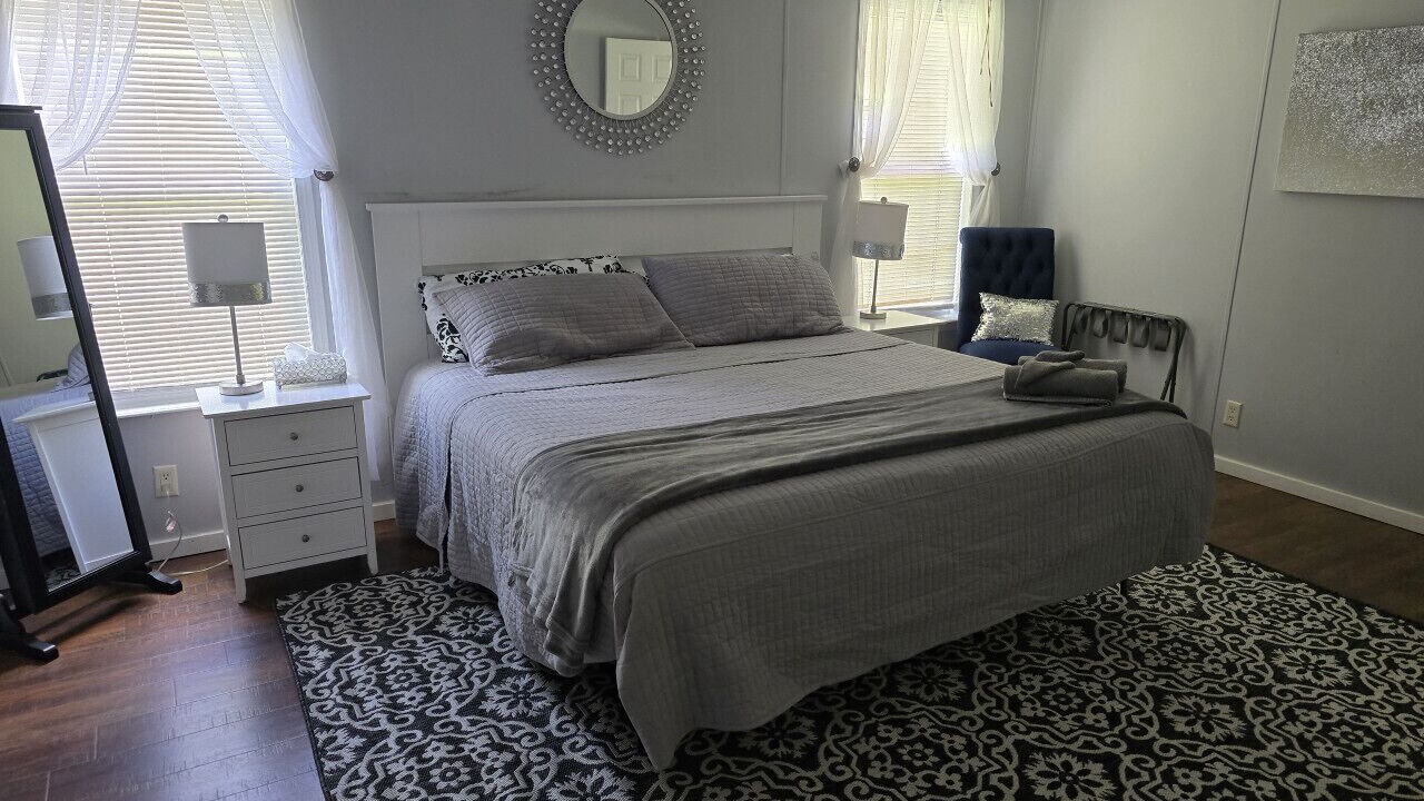 Photo of Bedroom in McCutcheon Field