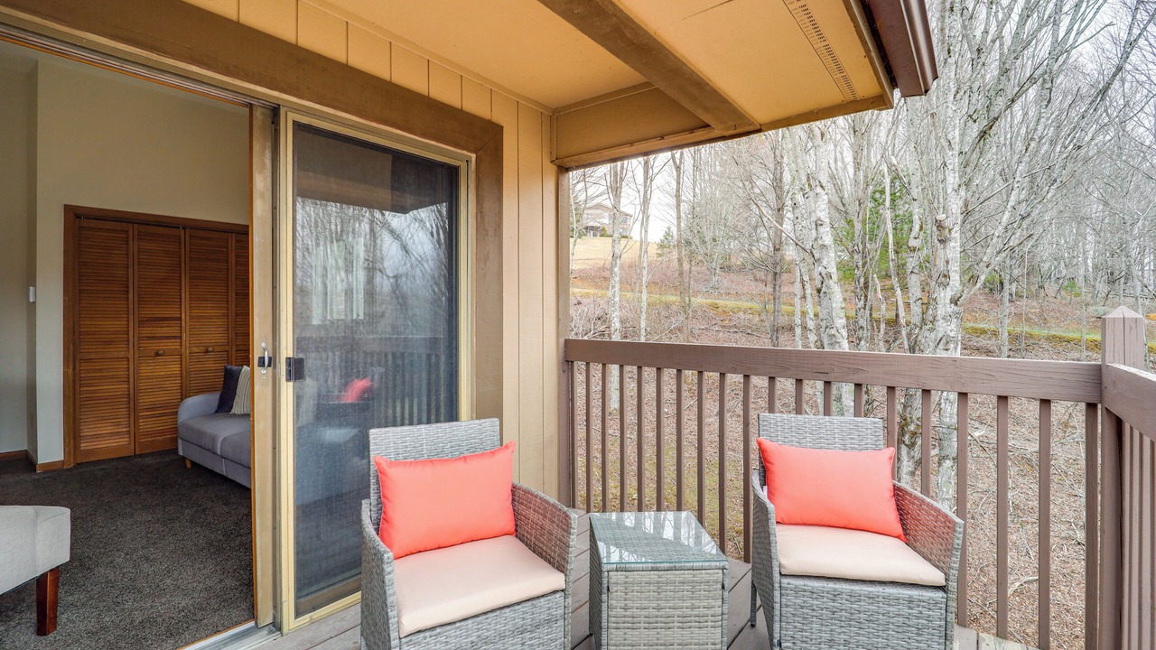 Photo of Patio Balcony in Sugar Mountain