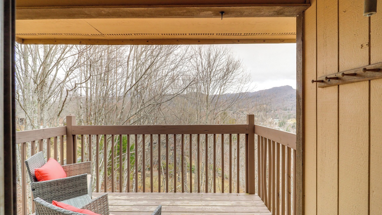Photo of Patio Balcony in Sugar Mountain