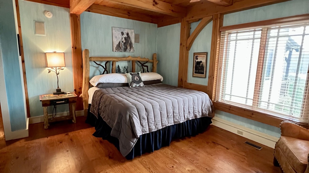 Photo of Bedroom in Lake Lure