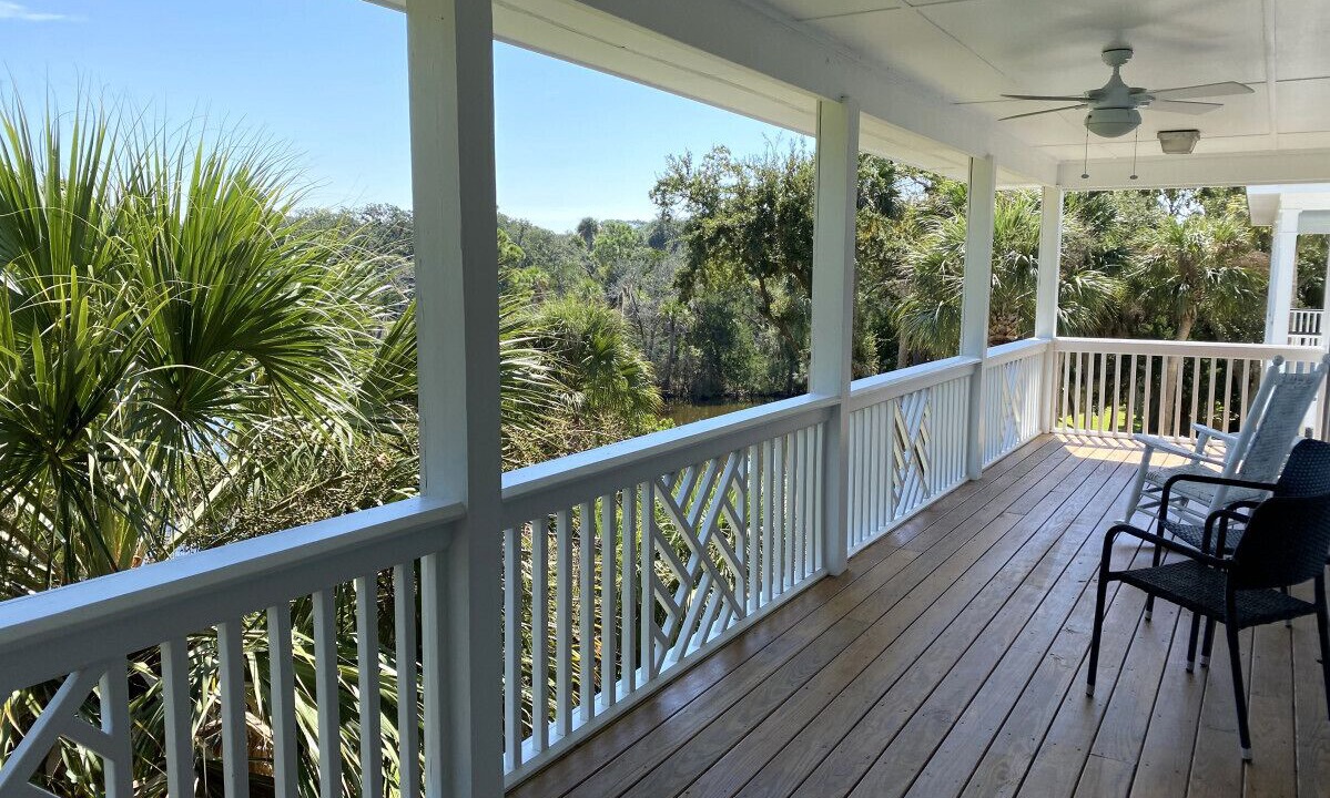 Photo of Patio Balcony in Blue Heron Lake
