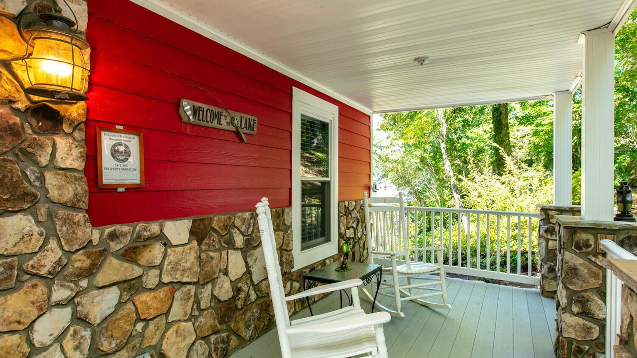 Photo of Outdoor in Lake Lure