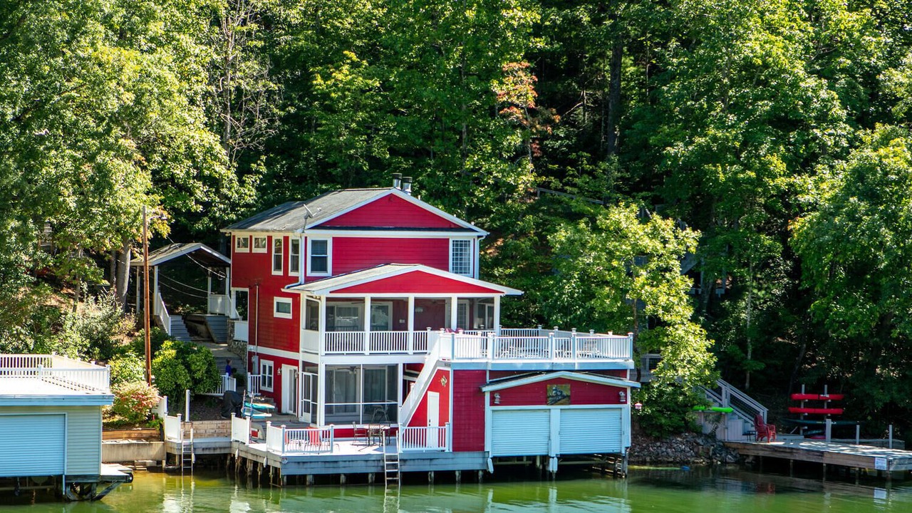 Photo of Outdoor in Lake Lure