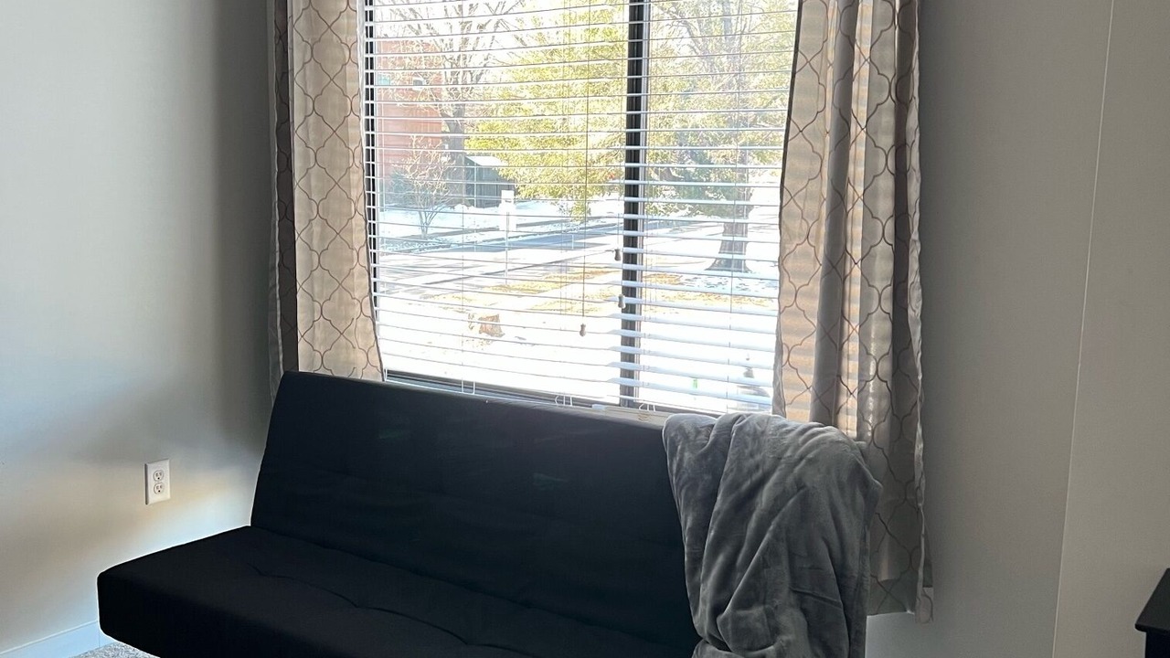 Photo of Livingroom in First Ward