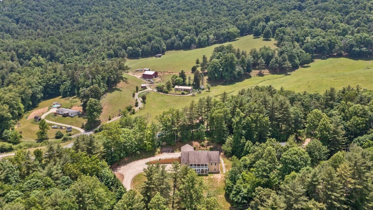 Photo of Outdoor in Weaverville