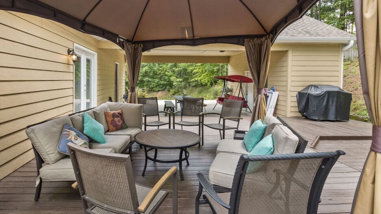 Photo of Outdoor in Weaverville