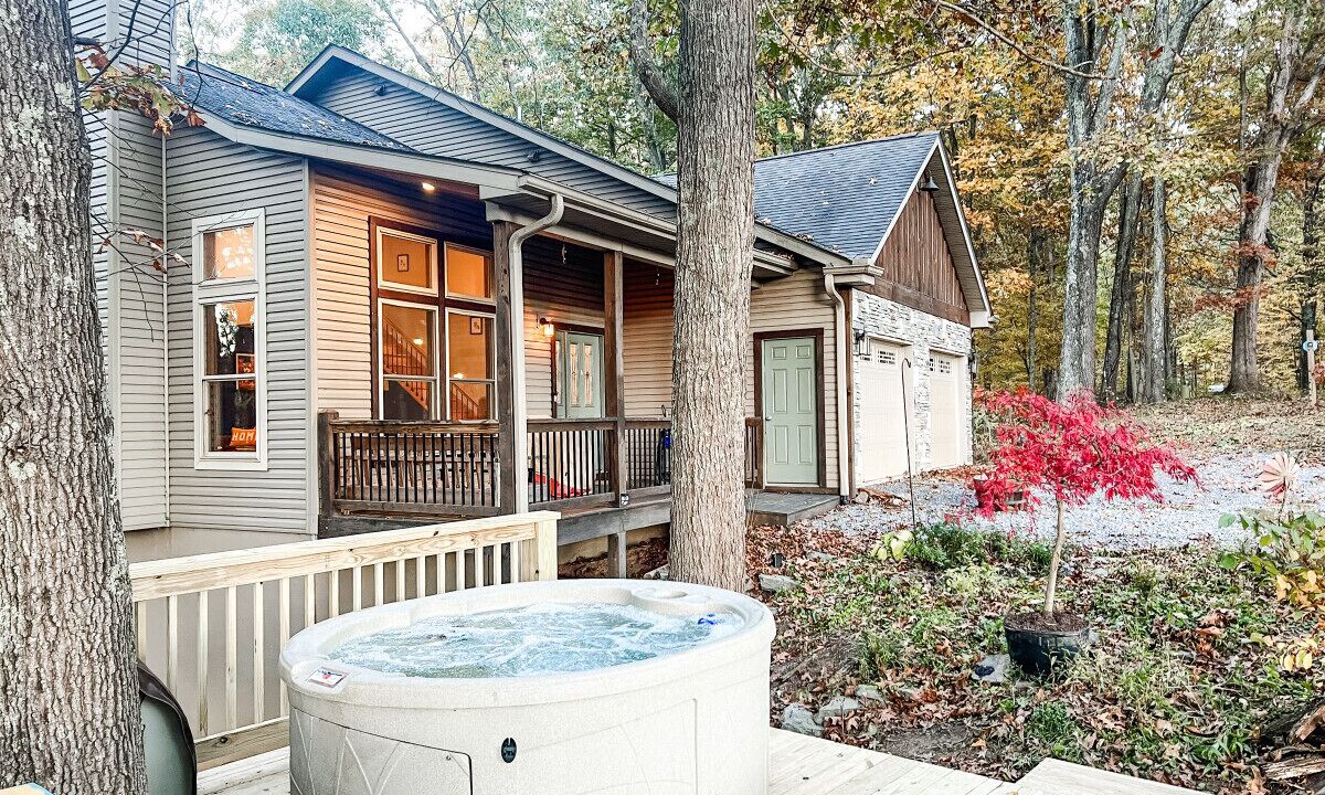 Photo of Patio Balcony in Waynesville