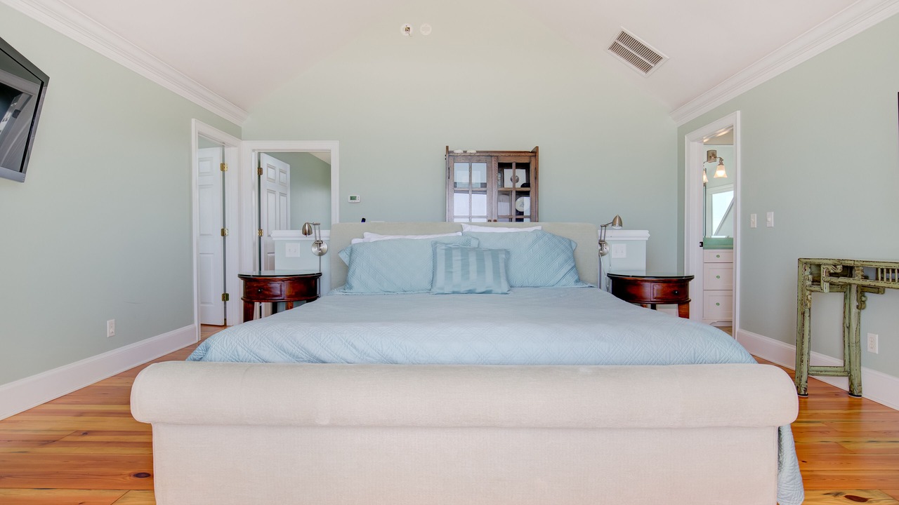 Photo of Bedroom in Ocean Sound Village