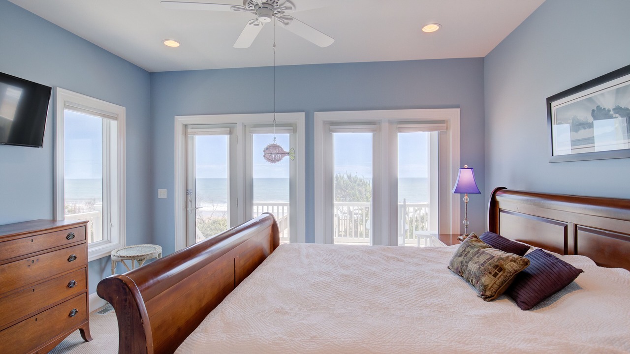 Photo of Bedroom in Ocean Sound Village