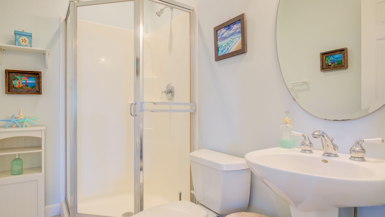 Photo of Bathroom in Village of Stump Sound