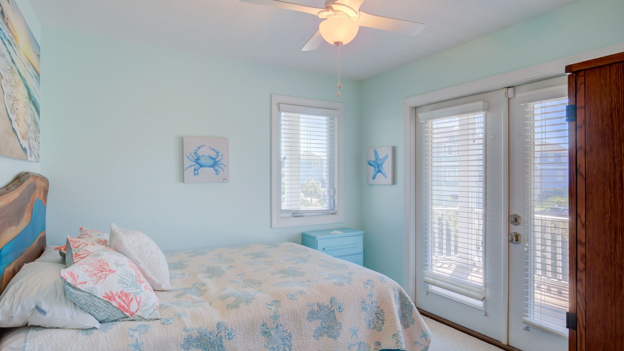 Photo of Bedroom in Village of Stump Sound
