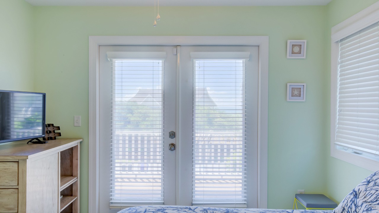 Photo of Bedroom in Village of Stump Sound
