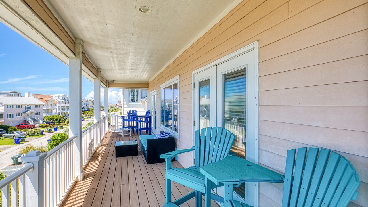 Photo of Patio Balcony in Village of Stump Sound