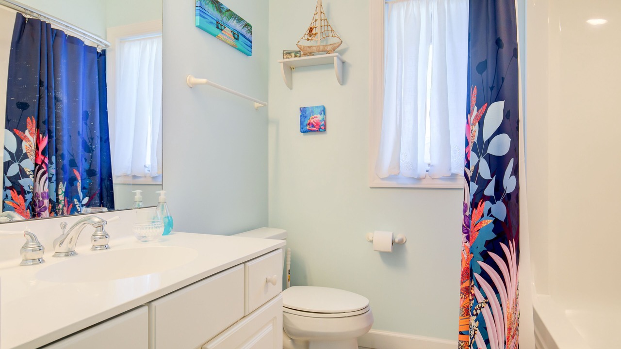 Photo of Bathroom in Village of Stump Sound