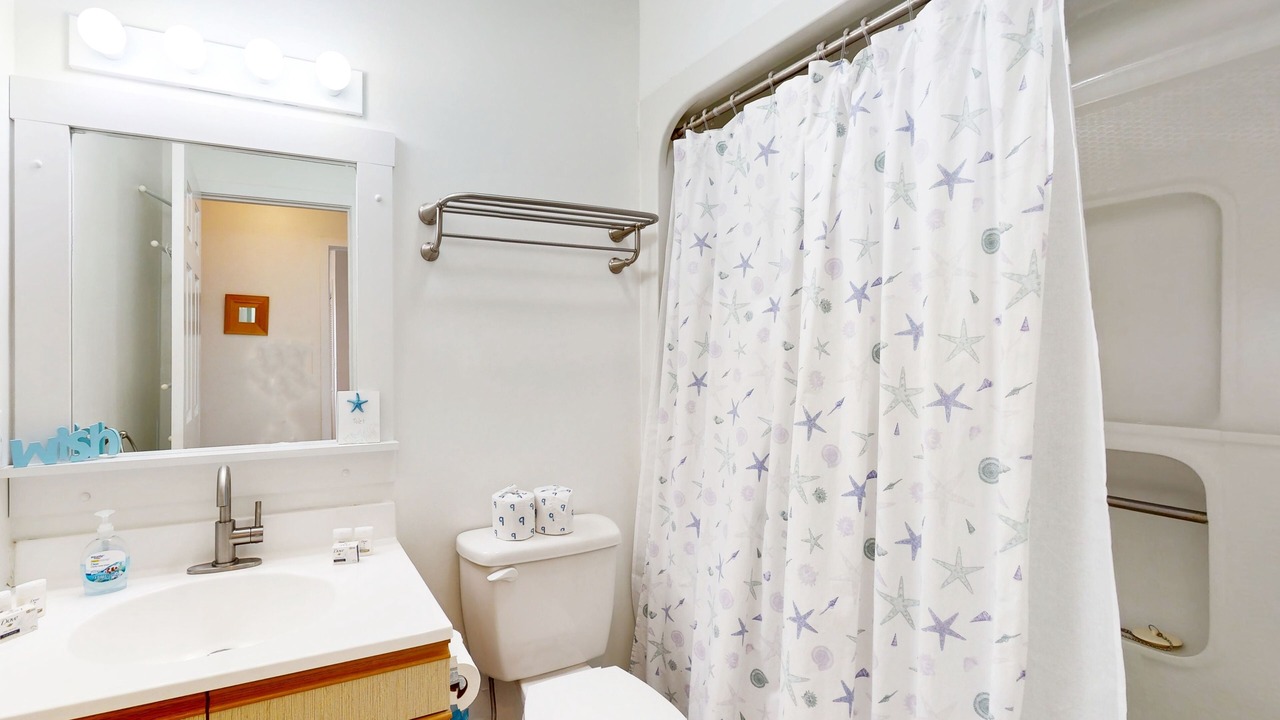 Photo of Bathroom in Topsail Beach