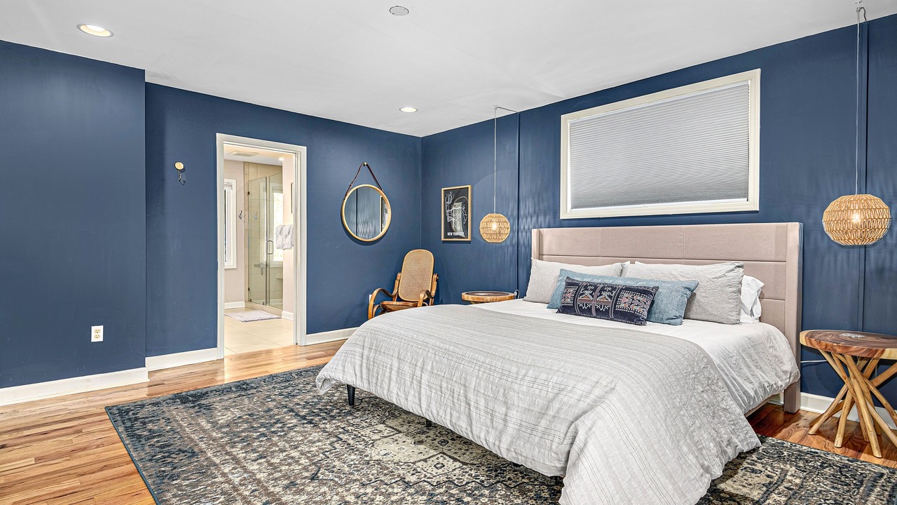 Photo of Bedroom in Black Mountain
