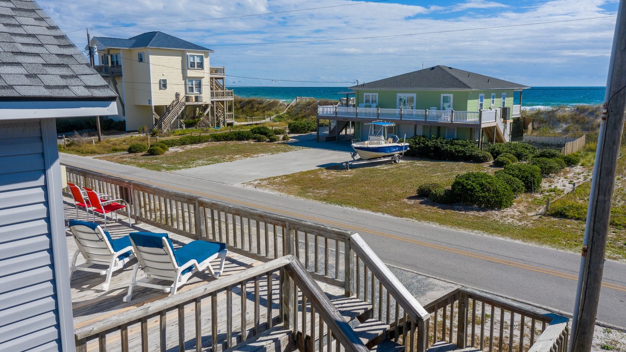 Photo of Patio Balcony in Topsail Beach