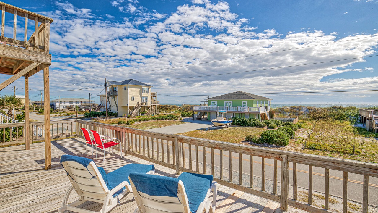 Photo of Patio Balcony in Topsail Beach