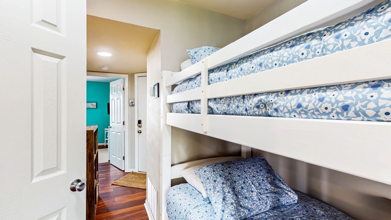 Photo of Bedroom in Surf City