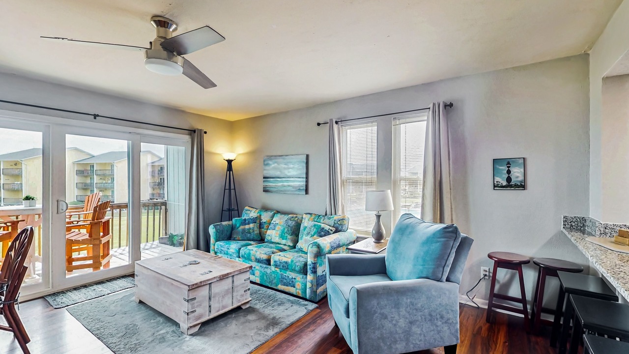 Photo of Livingroom in Surf City