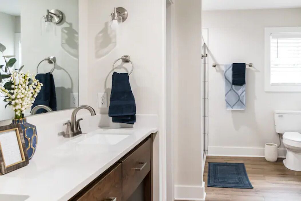 Photo of Bathroom in Nebo