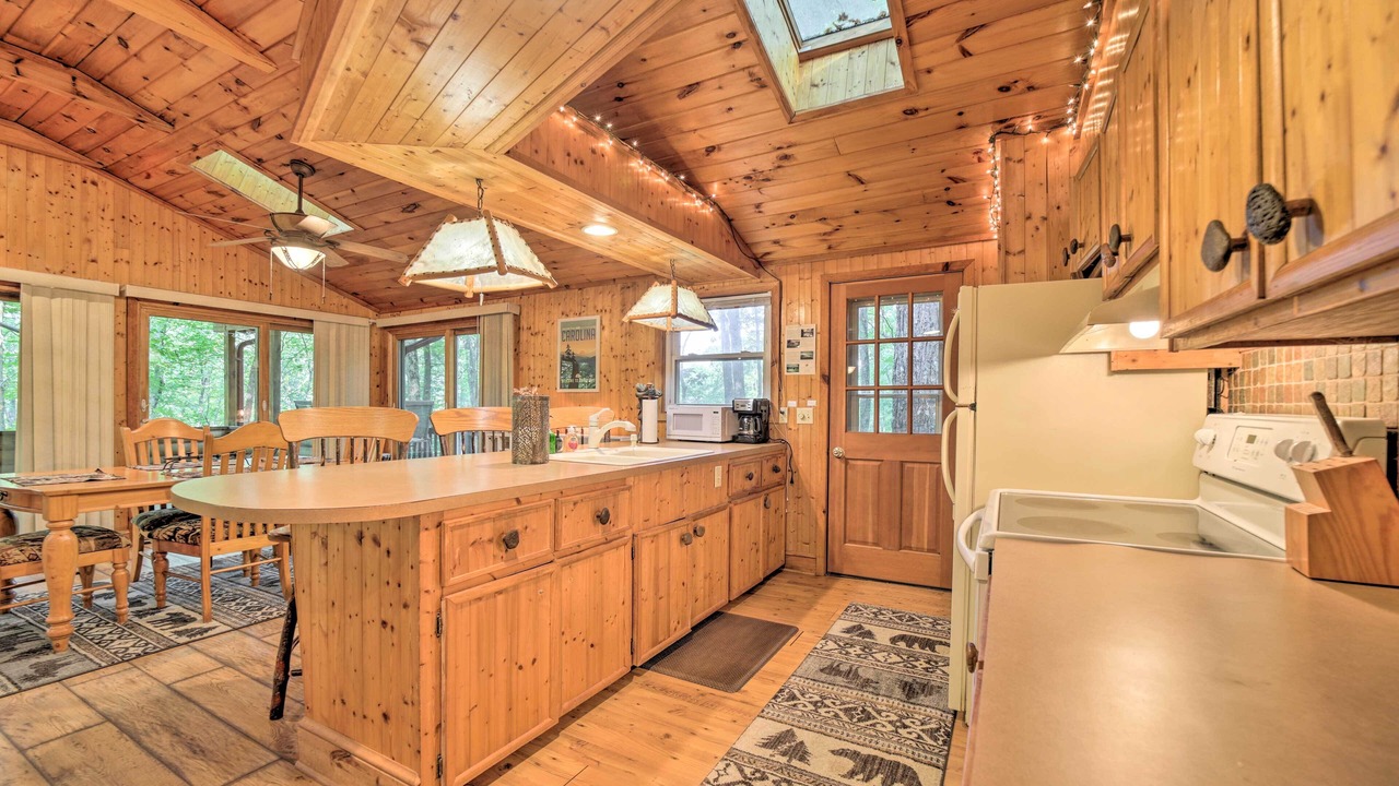 Photo of Kitchen in Lake Toxaway