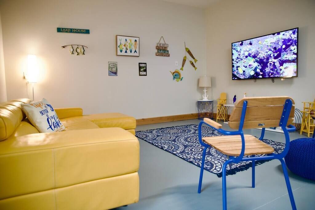 Photo of Livingroom in Concord